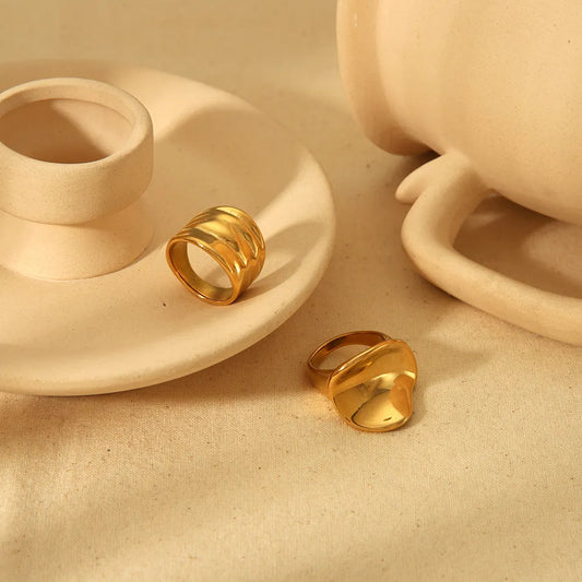 Gilded ring