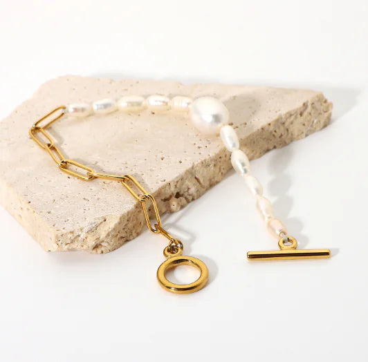 Shimmering Signet